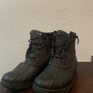 *BRAND NEW* Sperry boots